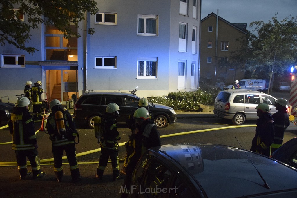 Feuer 2 Y Kellerbrand Koeln Ostheim Ruppinerstr P056.JPG - Miklos Laubert